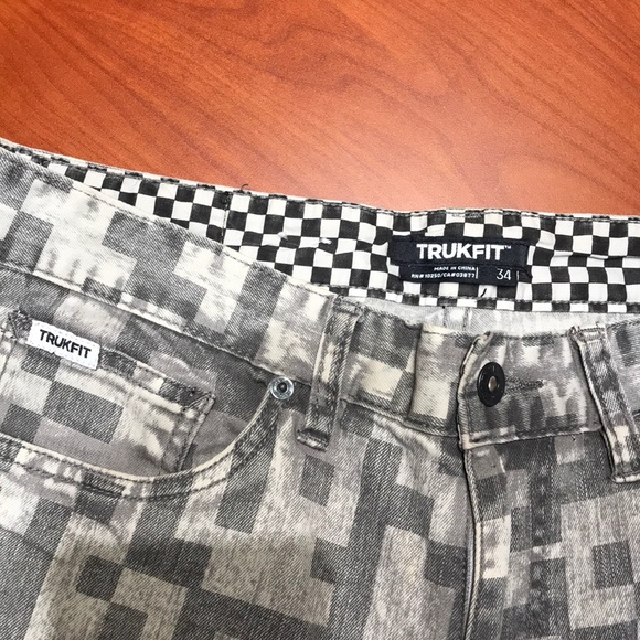 Trukfit Digital Print Skinny Jeans - Picture 4 of 6